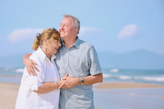 Age Guard Ingredients - Elderly couple embracing on a sunny beach